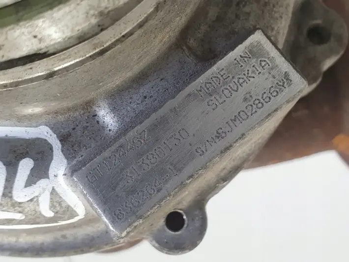 Volvo V40 II 2.0 D D2 TURBOSPRĘŻARKA turbo 31380130