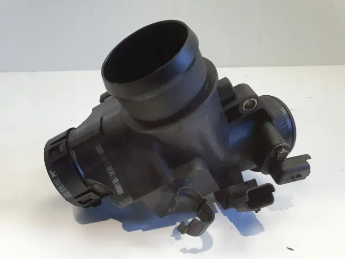 VOLVO C30 S40 V50 1.6 D PRZEPUSTNICA 9686487880