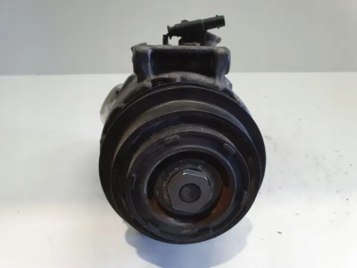 Mercedes W213 E63S AMG 4.0 V8 SPRĘŻARKA KLIMATYZACJI pompa A0008304702