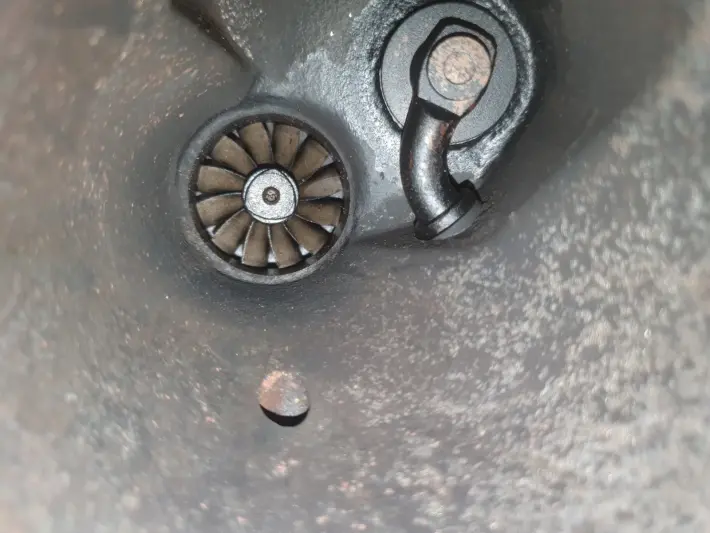 Volvo V40 II 2.0 D D2 TURBOSPRĘŻARKA turbo 31380130