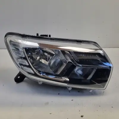 Dacia Sandero II LIFT 12-20r PRZEDNIA LAMPA PRAWA PRAWY PRZÓD 260105925R