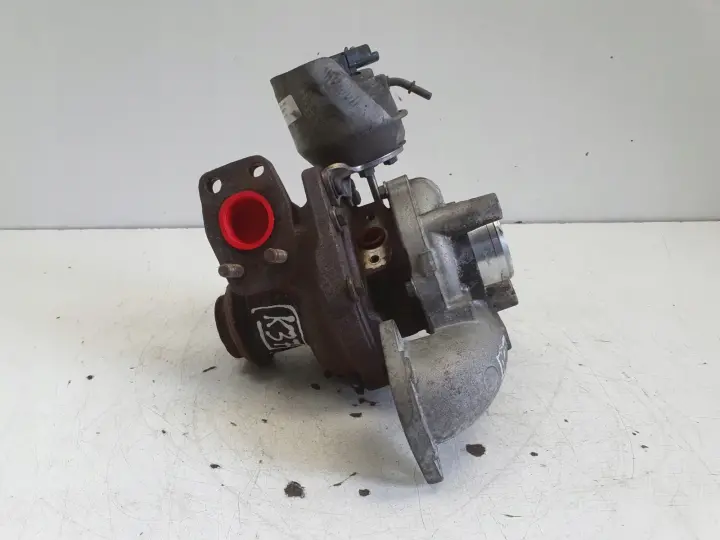 Volvo V60 S60 II 1.6 D2 TURBOSPRĘŻARKA turbo 9686120680