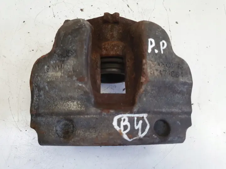 Volvo S60 II V60 I PRZEDNI ZACISK HAMULCOWY prawy przód pasażera 31471664