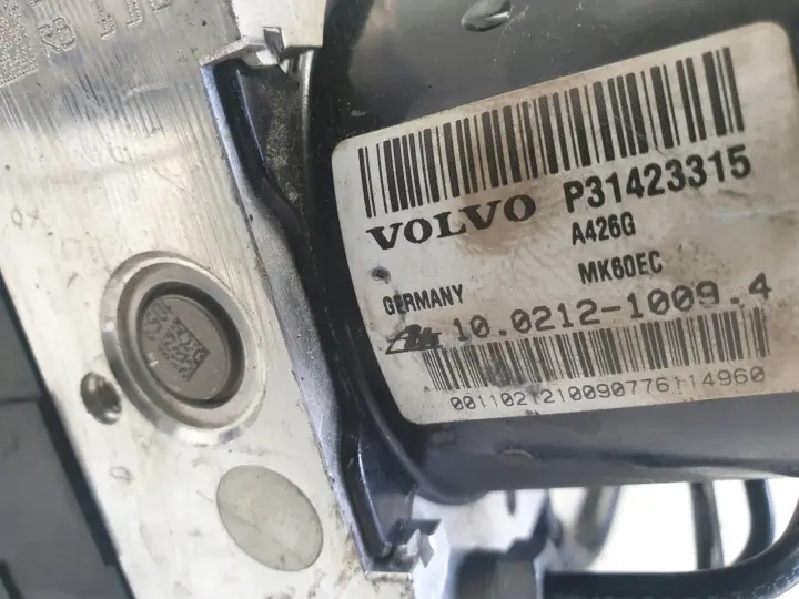 Volvo V40 II POMPA ABS hamulcowa P31423316