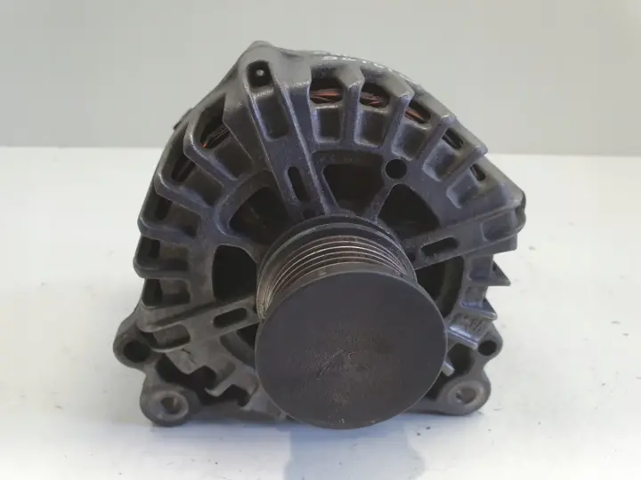Audi A6 C6 2.0 TDI ALTERNATOR valeo 03L903016A 180A