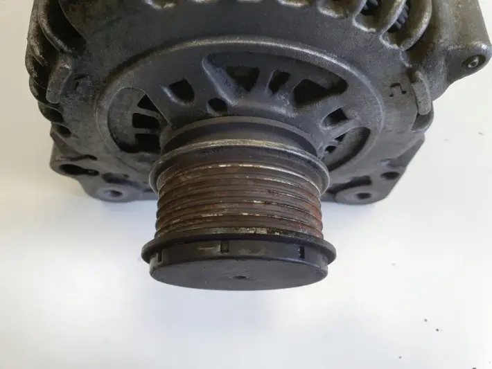 Audi TT 1.8 T ALTERNATOR 028903029G