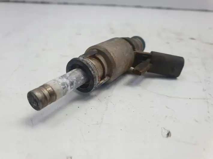Audi A3 II 8P 2.0 TFSI WTRYSKIWACZ 06G906036B wtrysk