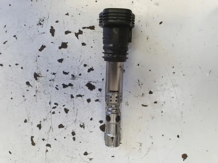 Audi A3 8L 1.8 T turbo CEWKA ZAPŁONOWA 06A905115D