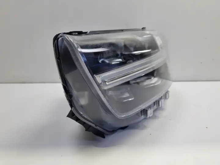 Volvo XC40 PRZEDNIA LAMPA LEWA lewy przód FULL LED EUROPA 32293917