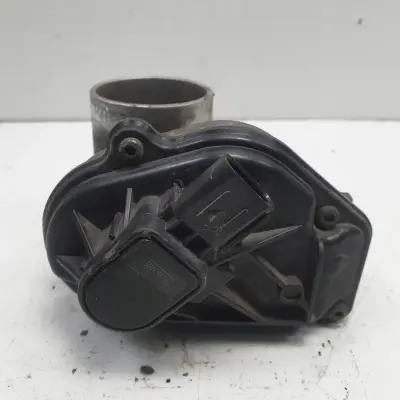 Ford Focus MK2 1.6 16V PRZEPUSTNICA VP4F9U-9E928-BC