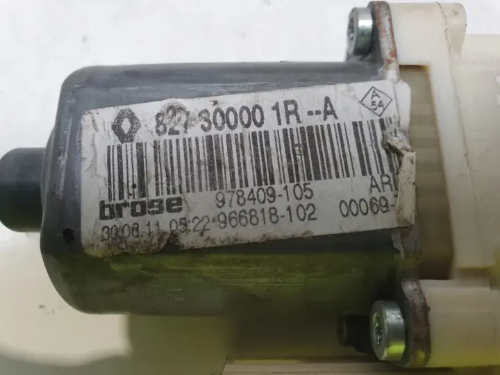 Renault Laguna III MECHANIZM SZYBY prawy tył PASAŻERA 827300001R