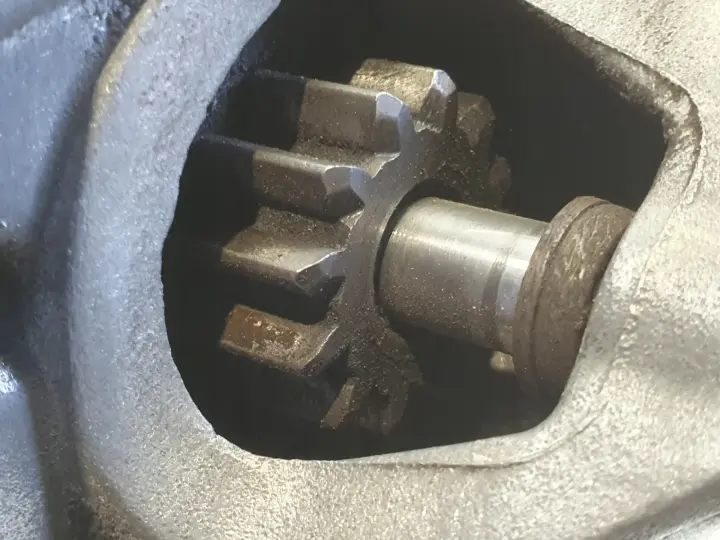 Nissan Qashqai 1.5 DCI ROZRUSZNIK bosch 233004868R