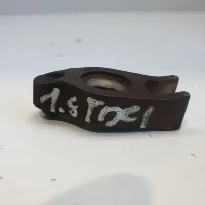 Ford Focus MK2 II 1.8 TDCI UCHWYT łapka MOCOWANIE WTRYSKIWACZA WTRYSKU KKDA