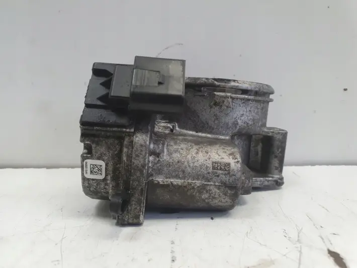 Audi A4 B7 2.0 TDI PRZEPUSTNICA 03G128063J