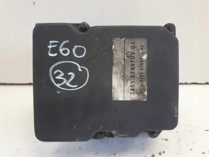 BMW E60 POMPA ABS hamulcowa 6769703 6758743