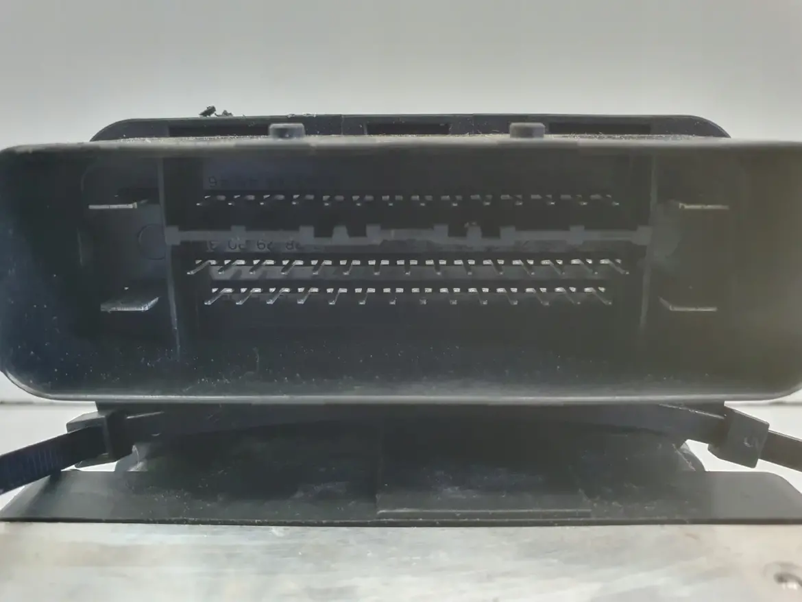 Volvo S60 II XC60 POMPA ABS hamulowa Sterownik P31423348 31423348