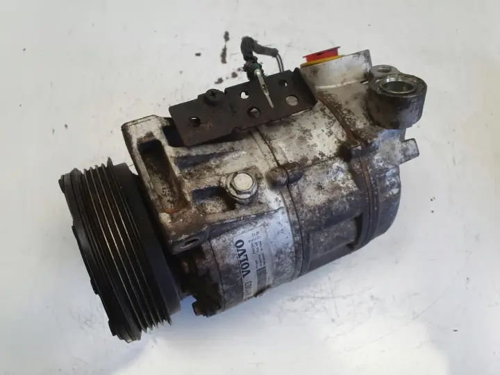 Volvo V70 III 2.4 D5 SPRĘŻARKA KLIMATYZACJI pompa 36051063