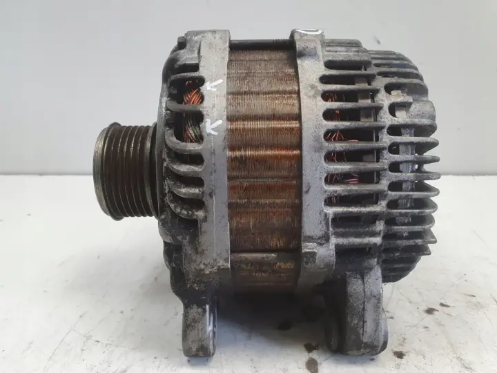 Renault Megane III Scenic III 1.5 DCI ALTERNATOR 8200960533 210A