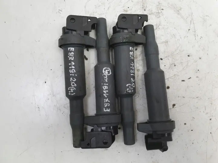 BMW E87 E90 2.0 i CEWKA ZAPŁONOWA 0221504471 bosch