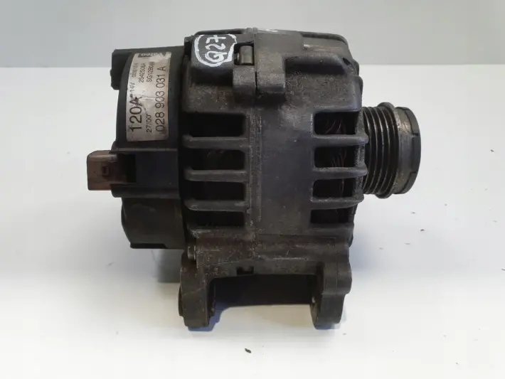 Audi A4 B6 1.9 TDI ALTERNATOR Valeo 028903031A 120A