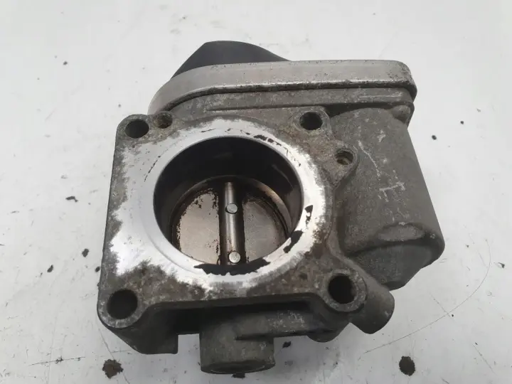 Skoda Fabia I 1.2 12V PRZEPUSTNICA 036133062N