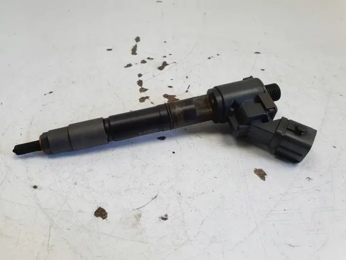 Volvo V70 III XC70 II lift 2.0D D4 WTRYSKIWACZ PALIWA Wtrysk 31405404