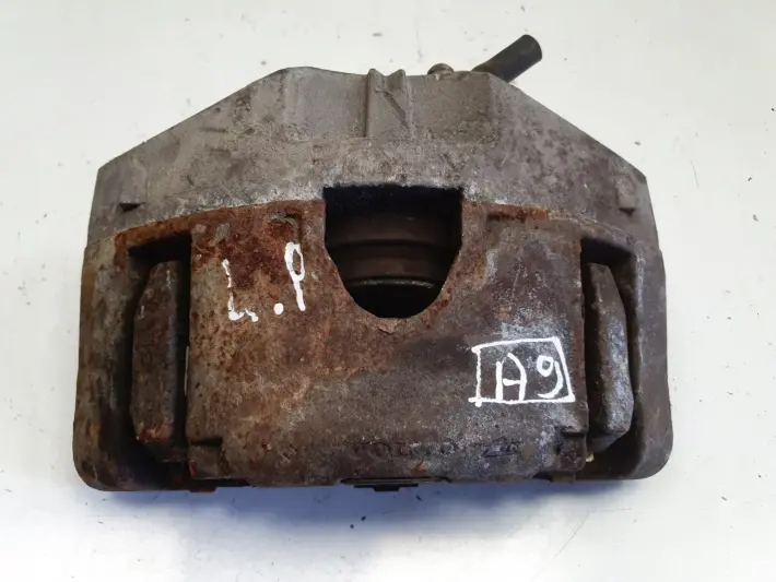 Volvo XC90 I PRZEDNI ZACISK HAMULCOWY lewy przód Kierowcy L.P 316mm 969