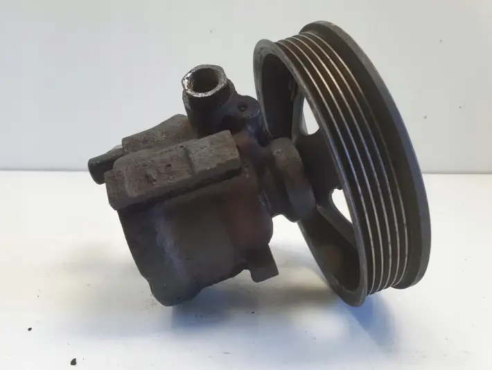 Opel Astra F 1.6 8V POMPA WSPOMAGANIA 90468384