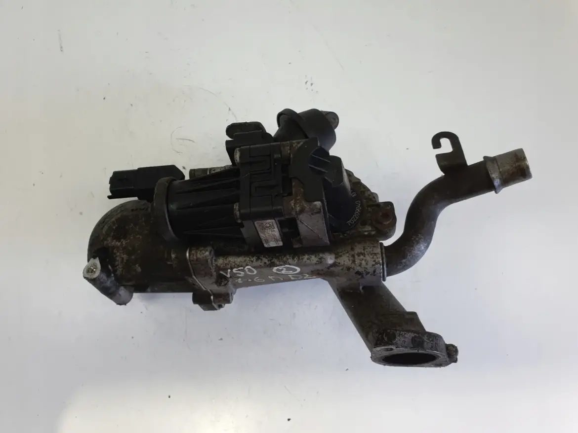 Volvo V50 1.6 D2 ZAWÓR EGR chłodniczka 702209040