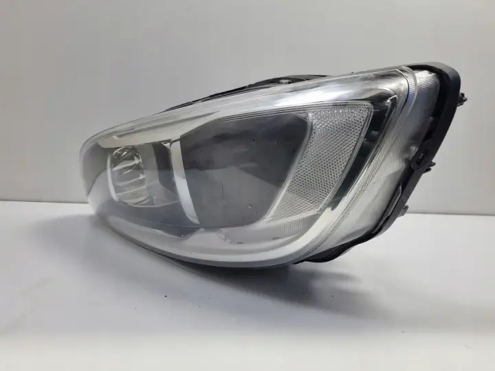 Volvo V60 S60 II LIFT PRZEDNIA LAMPA LEWA lewy przód XENON SKRĘTNY 31395902