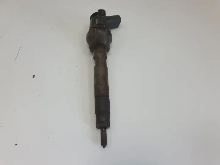 BMW E87 E90 E91 2.0 D WTRYSKIWACZ wtrysk 0445110289