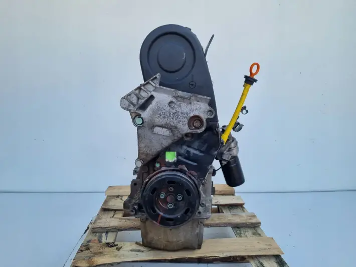 SILNIK Audi A3 II 8P 1.6 8V 102KM bierze olej BGU BSE