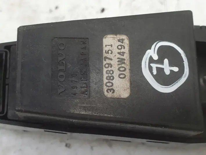 Volvo S40 V40 lift LEWY PANEL STEROWANIA SZYB Lusterami 30889751