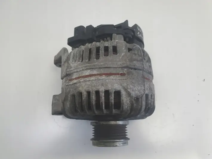 Opel Corsa D 1.4 16V ALTERNATOR bosch 0124425087 120A