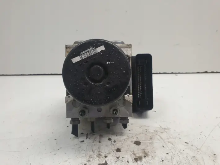 Volvo XC60 POMPA ABS hamulcowa P30681619