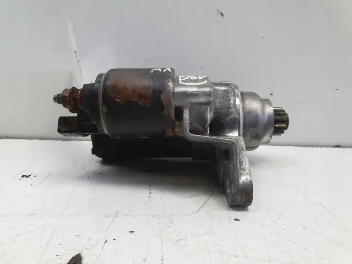 VW Polo IV 1.2 6V ROZRUSZNIK 0001120400 bosch