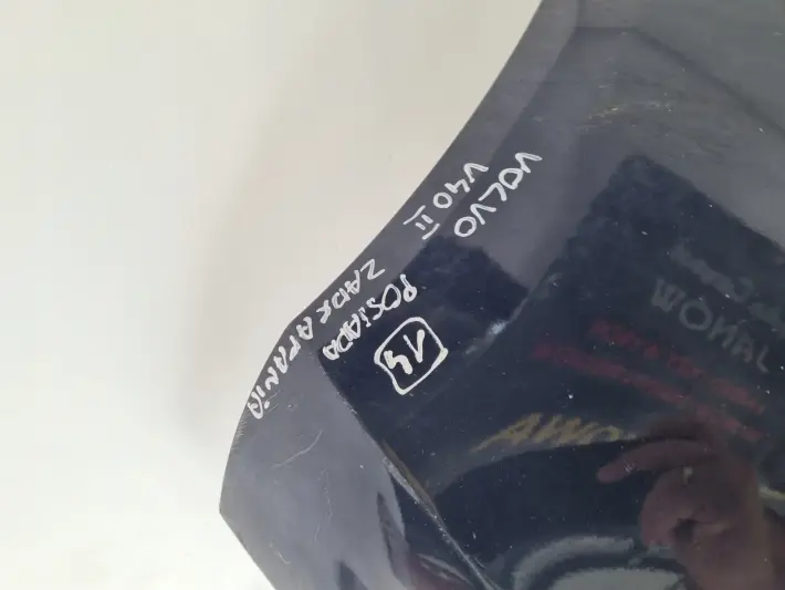 Volvo V40 II 12-16r PRZEDNI ZDERZAK przód 31283732
