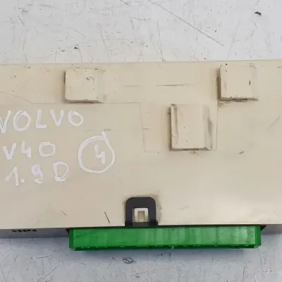 Volvo S40 V40 STEROWNIK ALARMU moduł 30889925