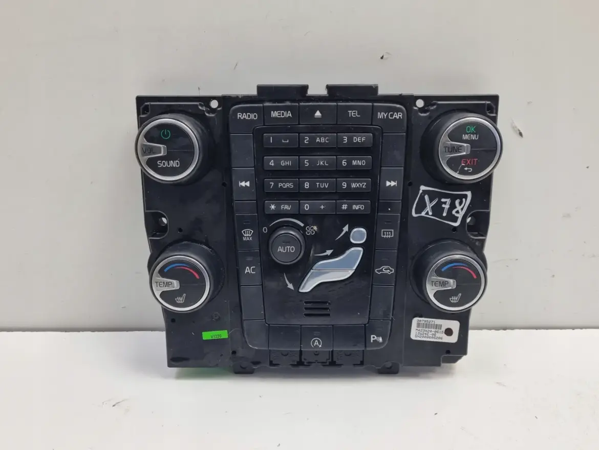 Volvo S60 II V60 I PANEL KLIMATYZACJI Nawiewu radia 30795271