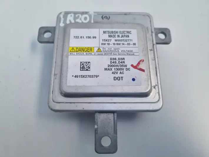 Volvo V40 II PRZETWORNICA XENON 7226115099