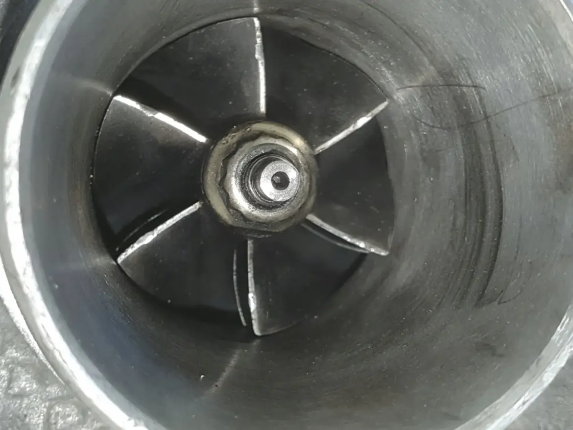Audi A4 B5 VW Passat B5 1.9 TDI TURBOSPRĘŻARKA turbo 028145702H