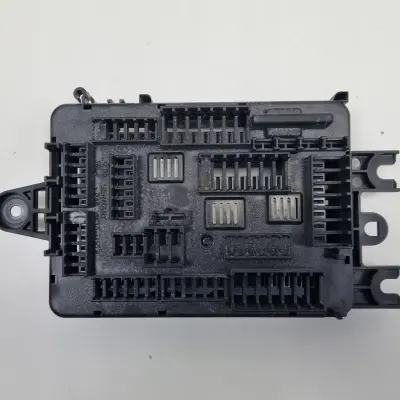 BMW F20 F30 F31 X5 F15 X6 F16 F85 ROZDZIELACZ PRĄDU 9259466 nowy oryginał