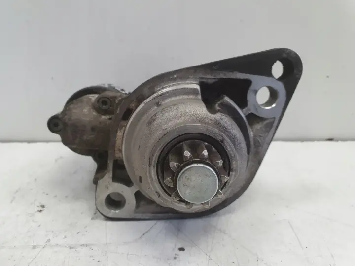 VW Golf V 2.0 FSI ROZRUSZNIK 02Z911023E