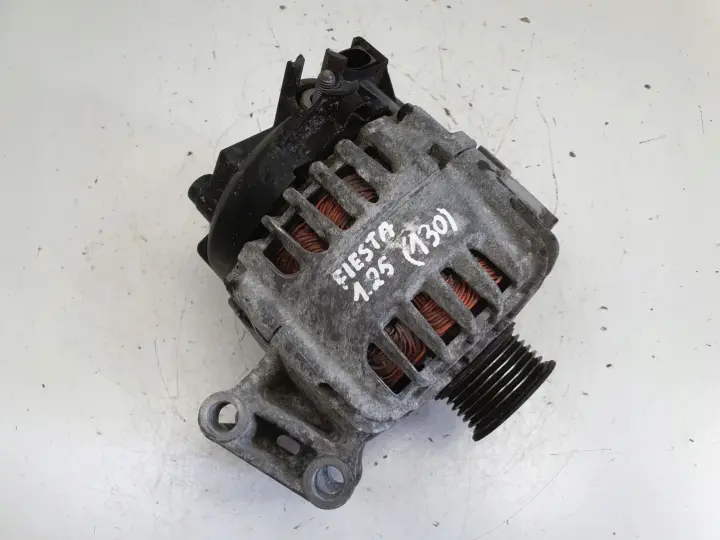 Ford Fiesta MK7 1.25 ALTERNATOR valeo 7G9N-10300-CC 120A