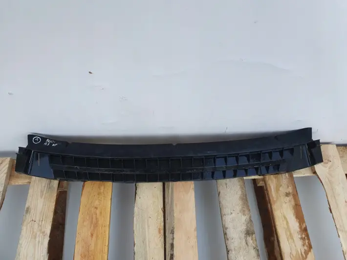 Audi A3 8P II lift BELKA TYLNEGO ZDERZAKA tył