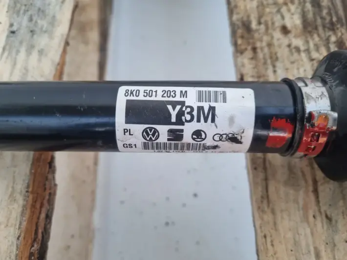 Audi A4 B8 2.0 TDI PRAWA TYLNA PÓŁOŚ półośka prawy tył pasażera 8K0501203M