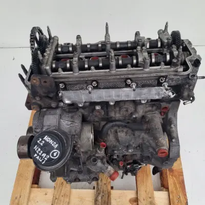 SILNIK Honda Civic VIII UFO 2.2 i-CTDI 140KM pali N22A2