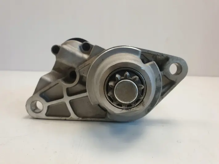 VW Jetta V 1.6 FSI ROZRUSZNIK