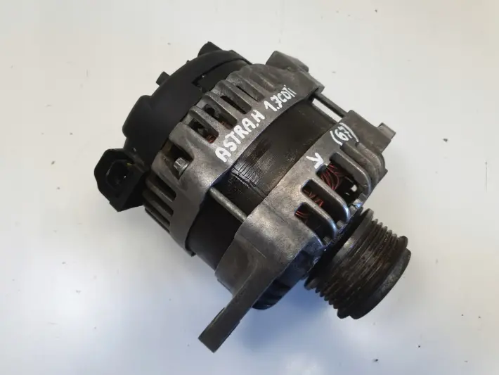 Opel Astra H lift 1.7 CDTI ALTERNATOR 100A 13500186