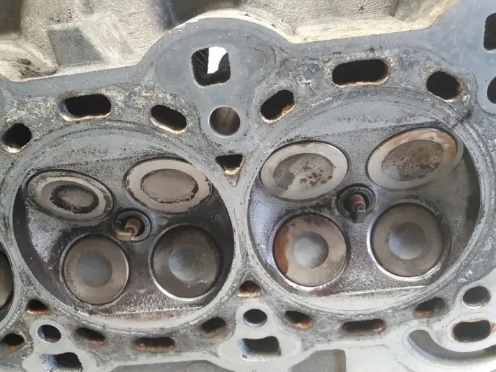 Opel Astra III H 1.4 16V GŁOWICA CYLINDRÓW 55355430